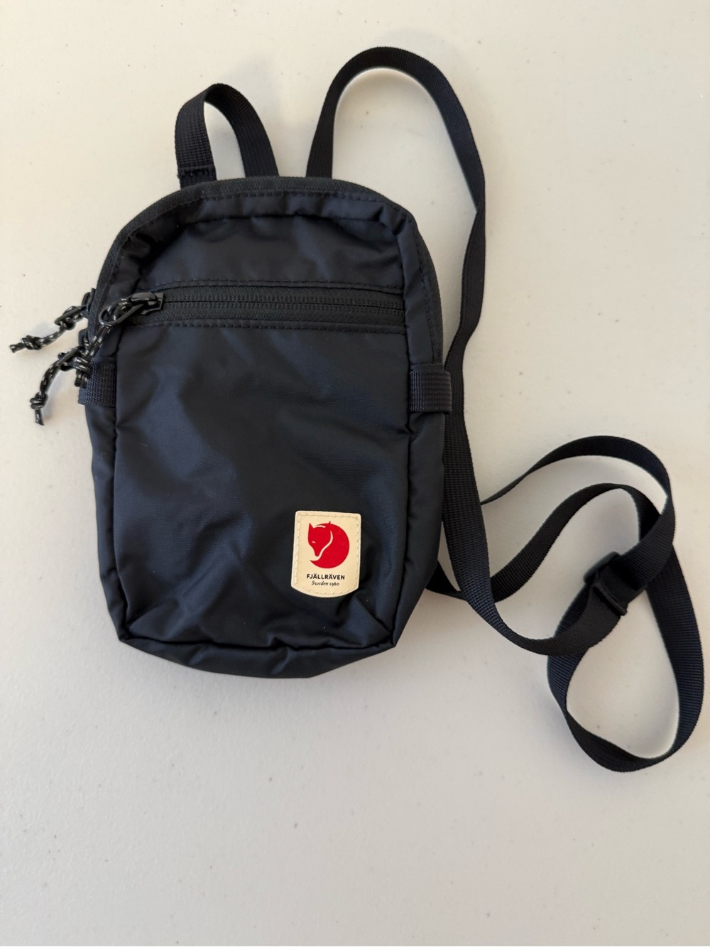 Fjallraven High Coast Pocket Black Mini Crossbody Travel Bag - Picture 2 of 11